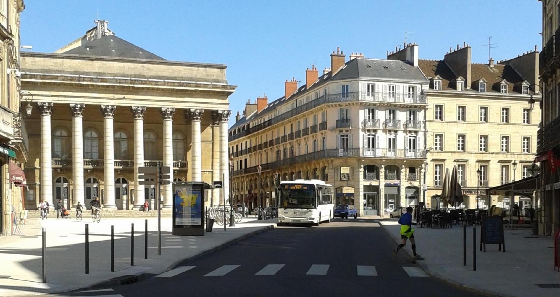 Theatre 9 - Dijon Hyper Centre Appartement T2 Face Musee, Monuments Et Restaurants Exterior foto